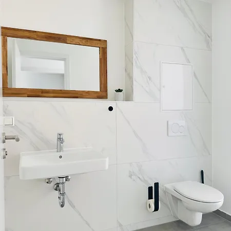 Niro I Design Apartment, Neubau, Dachterrasse, Parkplatz, Lage Apartamento