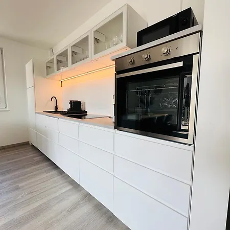 Niro I Design Apartment, Neubau, Dachterrasse, Parkplatz, Lage * Schwetzingen