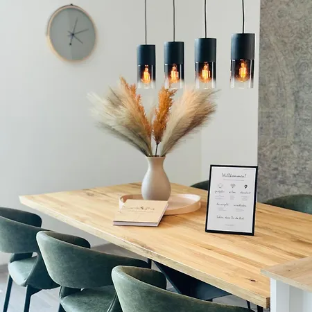 Niro I Design Apartment, Neubau, Dachterrasse, Parkplatz, Lage Apartamento Schwetzingen